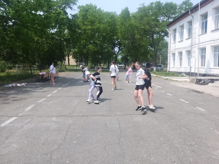 Пришкольный лагерь "Юный патриот".